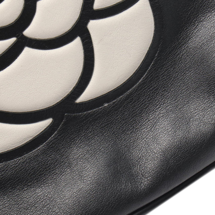 embossé Camellia Logo Cabas Cuir d'agneau Noir