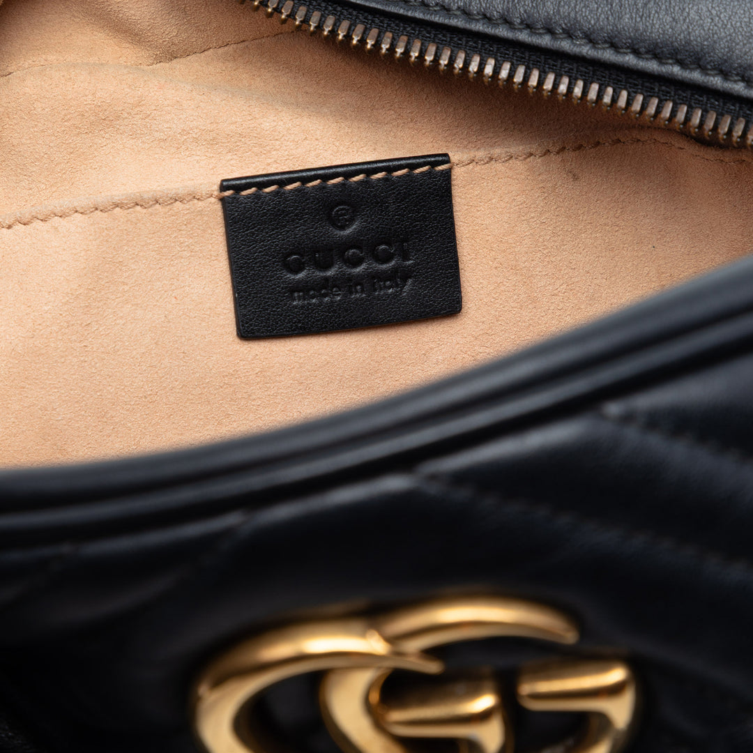 Gucci Small GG Marmont Matelasse Cuir de veau Sac porté croisé