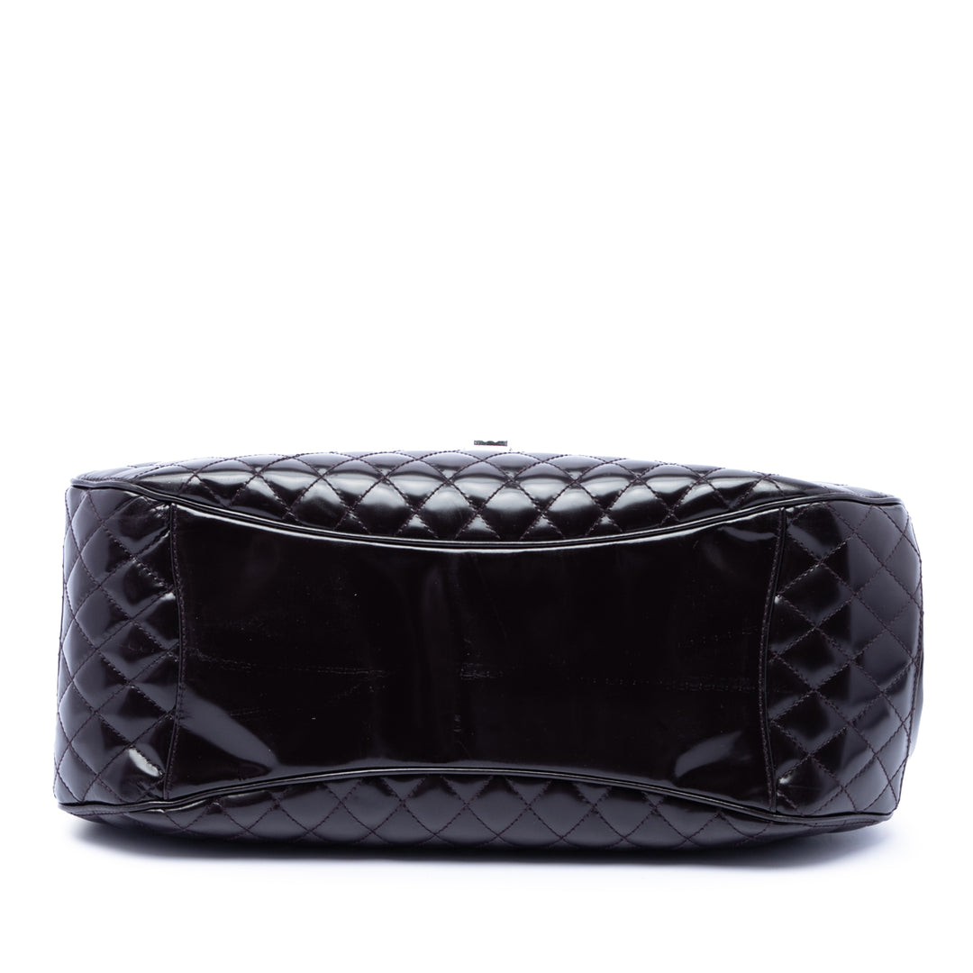 Chanel Matelassé Glazed Cuir de veau Mademoiselle Lock Kelly à rabat