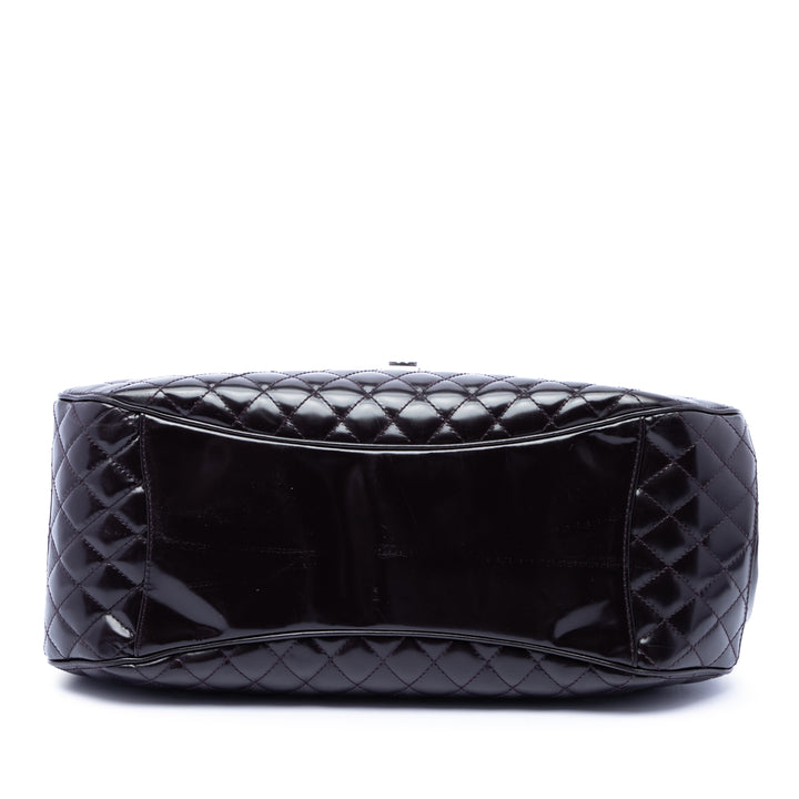 Chanel Matelassé Glazed Cuir de veau Mademoiselle Lock Kelly à rabat
