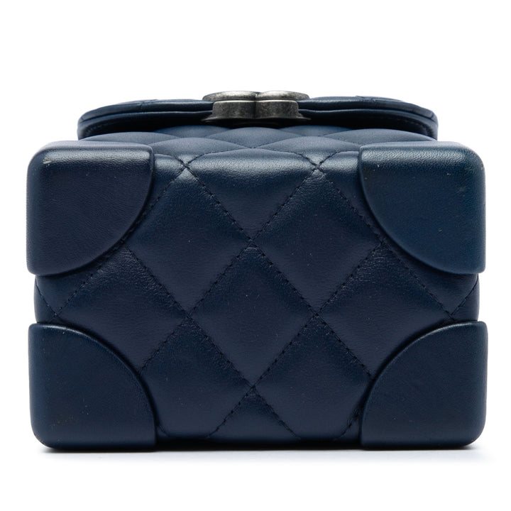 CC Matelassé Trunk à rabat Mini Cuir de veau Bleu