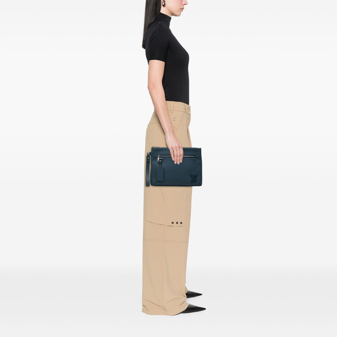 Louis Vuitton Aerogram Takeoff iPad Pochette