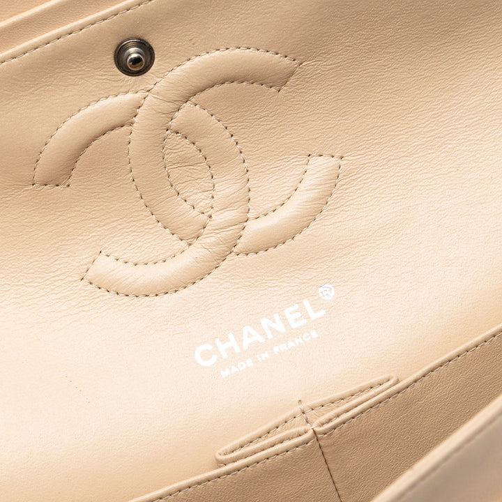 Chanel Medium Classic Cuir d’agneau Double rabat