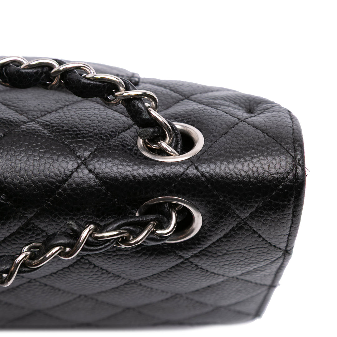 Medium Classic Caviar Double Flap Black - Gaby Paris