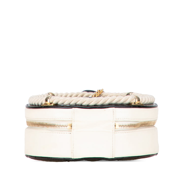 Chanel Crumpled Cuir de veau En Vogue Rond Sac