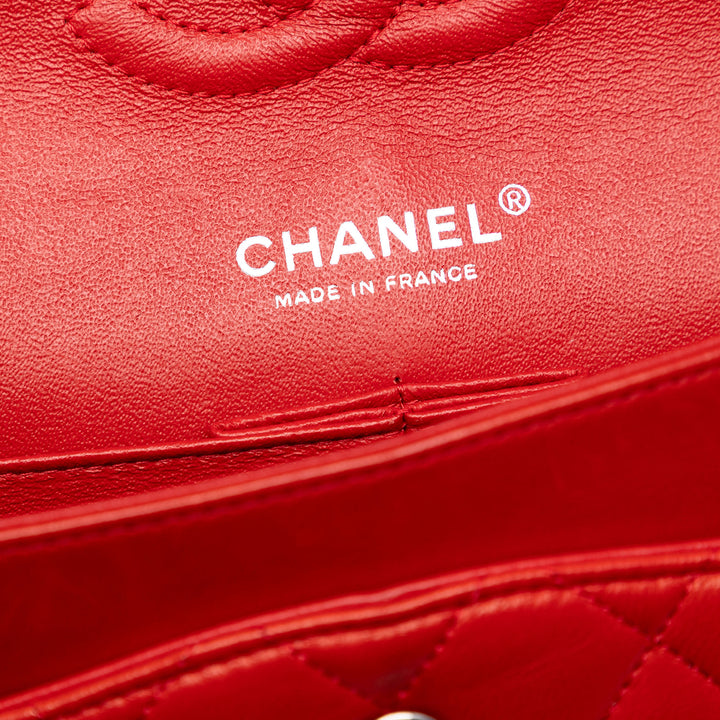 Chanel Medium Classic Cuir d’agneau Double rabat