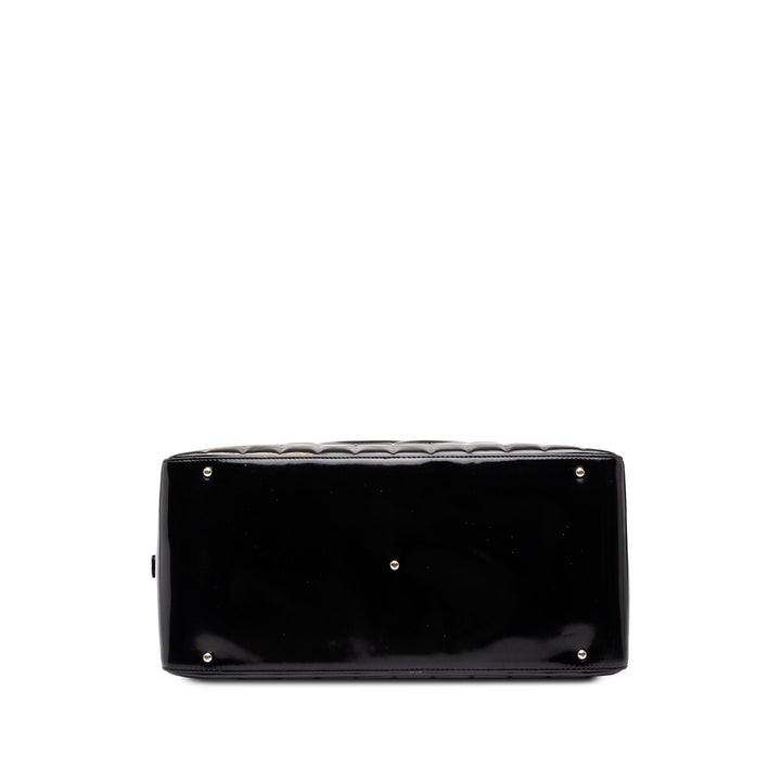 Chanel CC Chocolate Bar Bowler Sac Noir