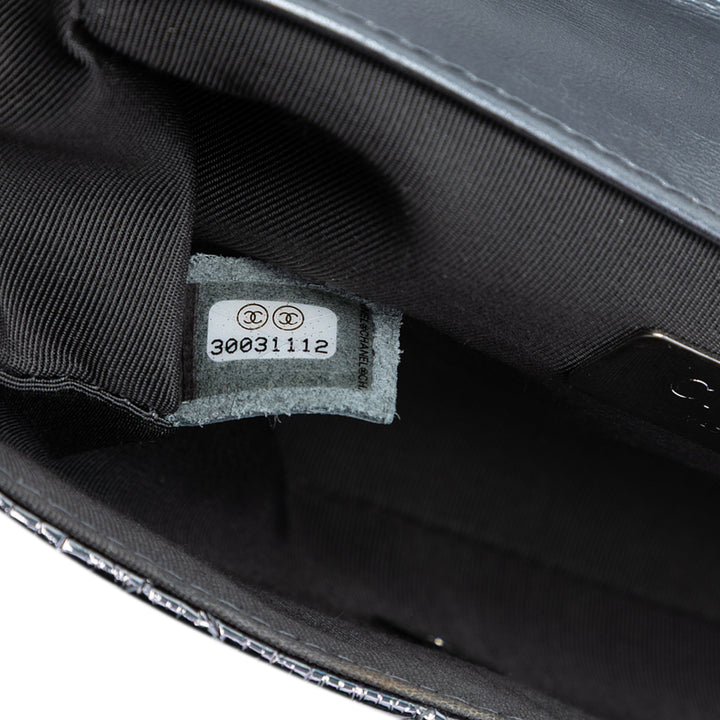 Chanel Mini Matelassé Metallic Cuir de veau Bague anse supérieure à rabat