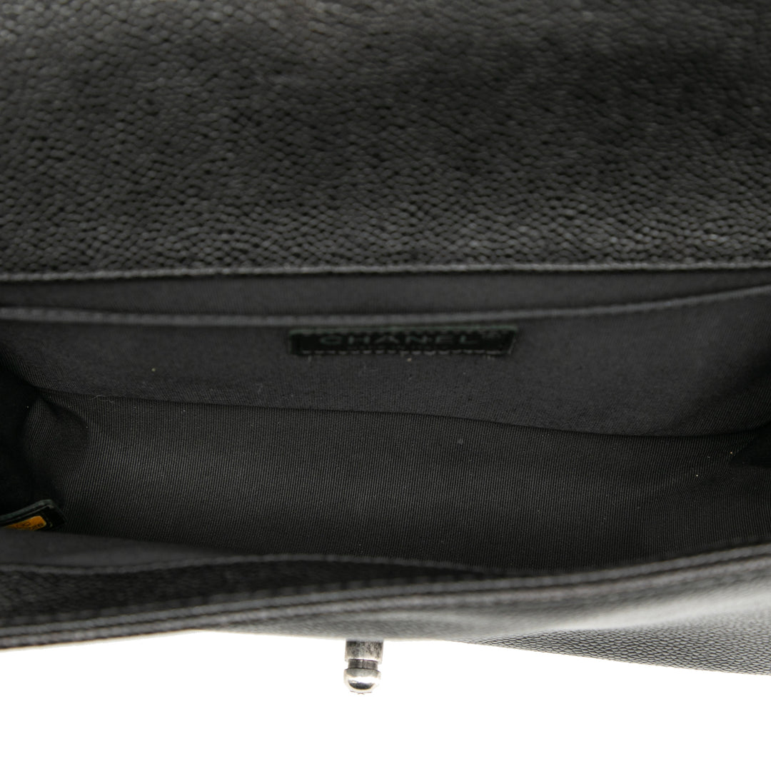 Chanel Old Medium Matelassé Caviar Boy à rabat