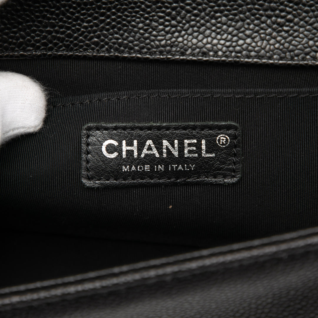 Chanel Old Medium Matelassé Caviar Boy à rabat