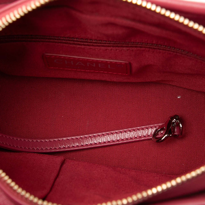 Chanel Small Chevron vieilli Cuir de veau Gabrielle Sac porté croisé