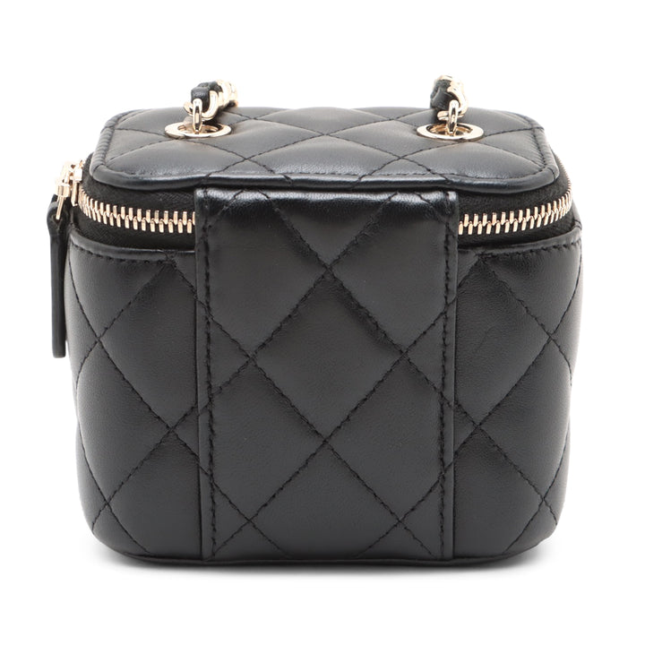 Chanel Mini Cuir d’agneau Vanity Étui with Chain Noir – GABY PARIS Authentique