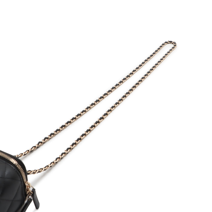 Chanel Mini Cuir d’agneau Vanity Étui with Chain Noir – GABY PARIS Authentique