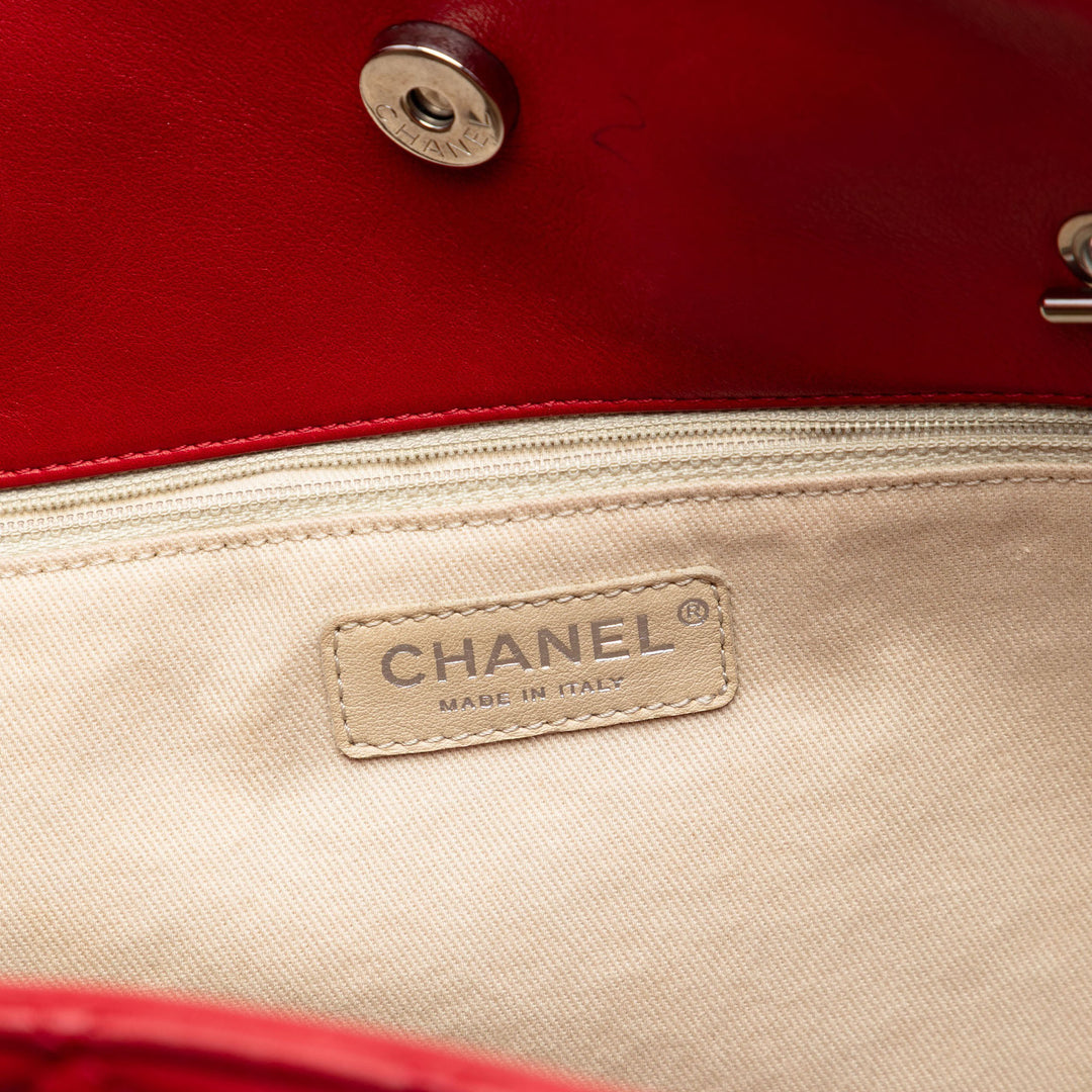 Chanel Large Matelassé Cuir de veau In The Business Cabas