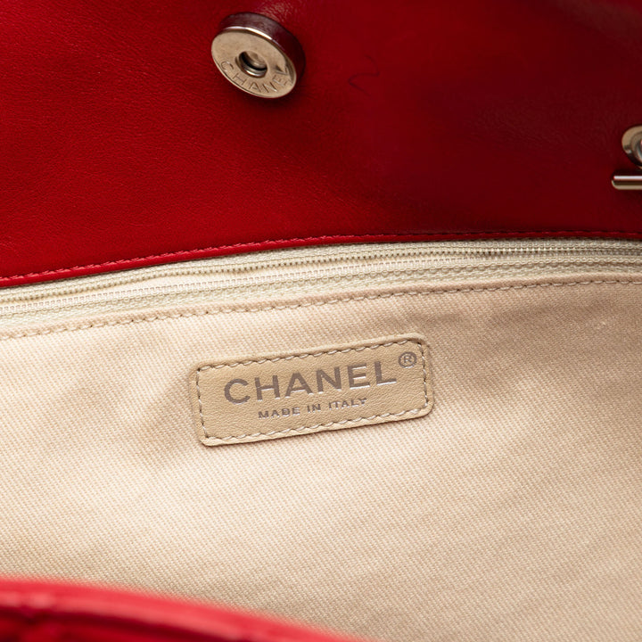Chanel Large Matelassé Cuir de veau In The Business Cabas
