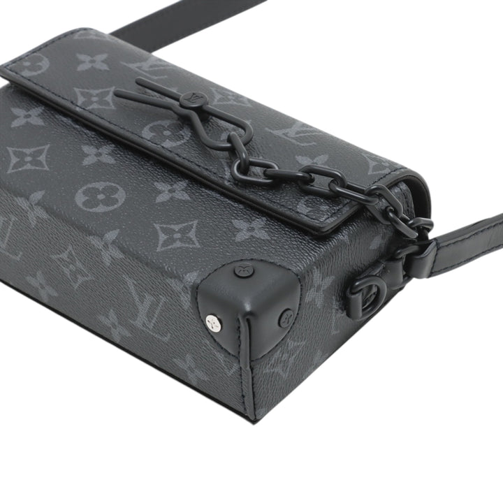 Louis Vuitton Monogram Eclipse Steamer Wearable Portefeuille