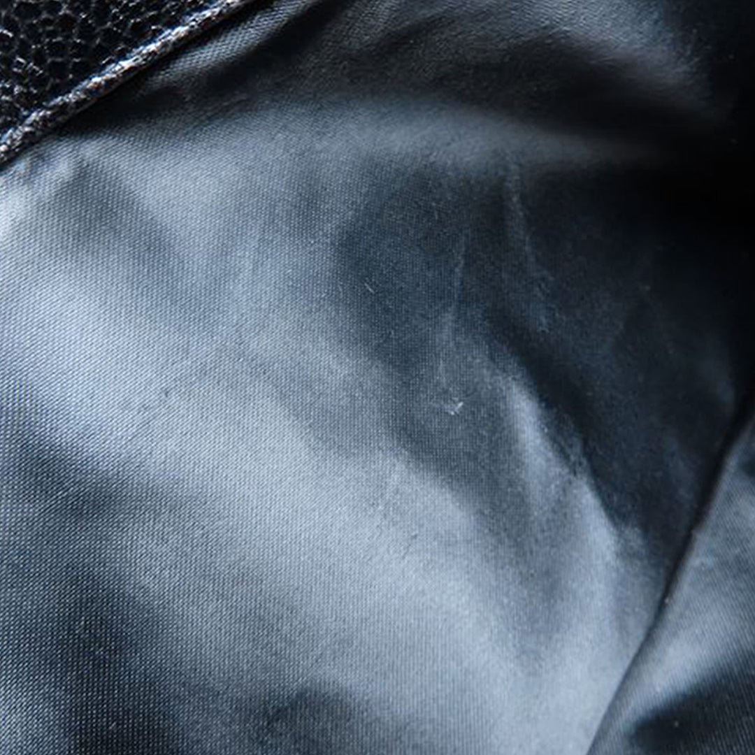 Chanel CC Matelassé Caviar Front Pocket Sac bandoulière