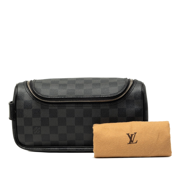 Louis Vuitton Trousse de toilette Damier Graphite Noir – vue 7 – GABY PARIS