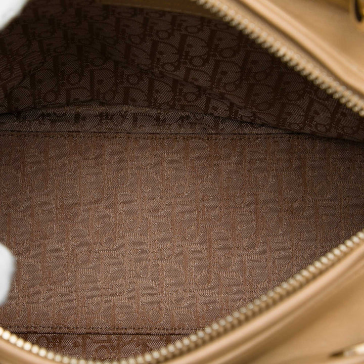 Dior Lady Dior Cannage Moyen Cuir d'agneau Beige – vue 4 – GABY PARIS