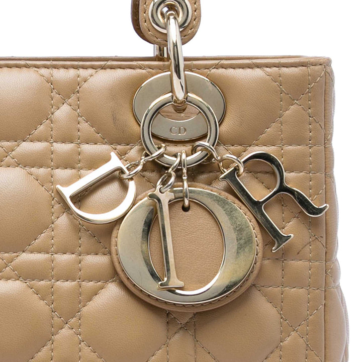 Dior Lady Dior Cannage Moyen Cuir d'agneau Beige – vue 5 – GABY PARIS