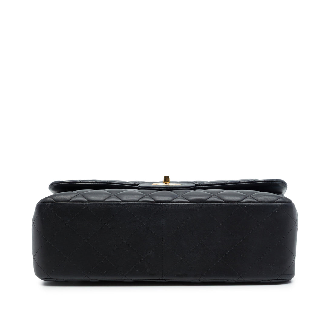 Chanel Classic Double rabat Jumbo Cuir d'agneau Noir – vue 3 – GABY PARIS
