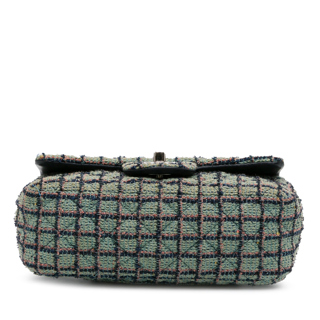 Chanel Mini Rectangular Classic Tweed Flap Vert – GABY PARIS Authentique