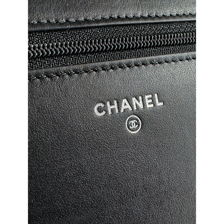 Chanel Bicolore Matelassé vieilli Gabrielle Wallet on Chain Cuir de veau Noir – vue 5 – GABY PARIS