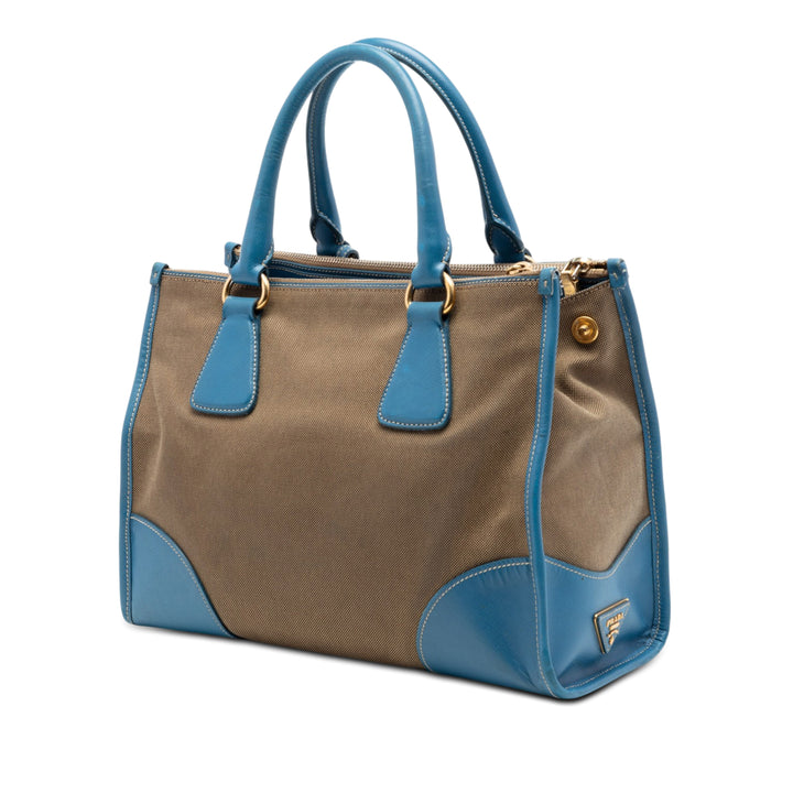 Prada à finitions Canapa Logo Double Zippé Sac Cuir Saffiano
