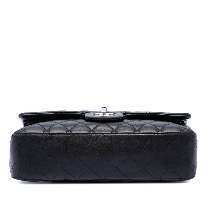 Chanel Medium Classic Cuir d’agneau Double rabat