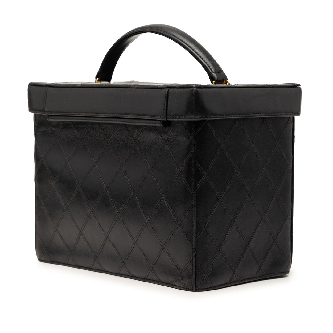 Chanel CC Surpiqué Cuir de veau Turnlock Vanity