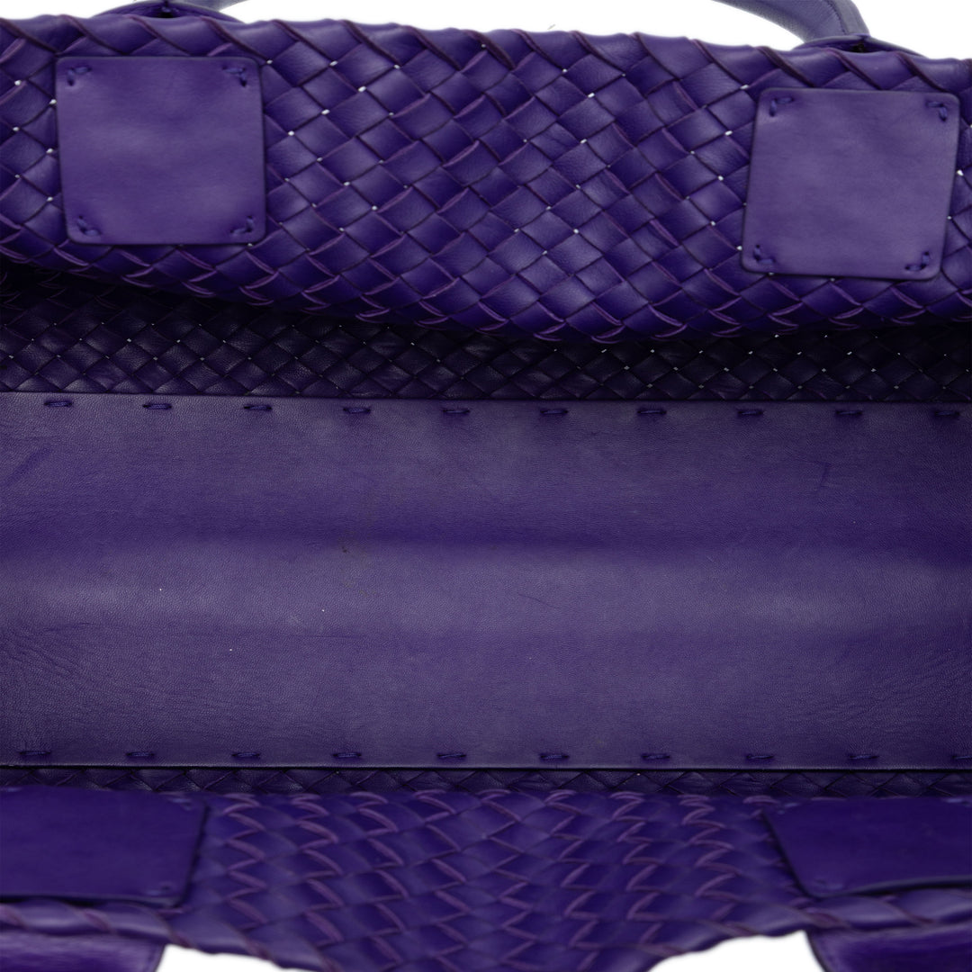 Bottega Veneta Cabas Intreccio Cabat Moyen Cuir d'agneau Violet – vue 4 – GABY PARIS