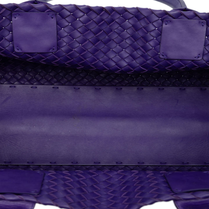 Bottega Veneta Cabas Intreccio Cabat Moyen Cuir d'agneau Violet – vue 4 – GABY PARIS