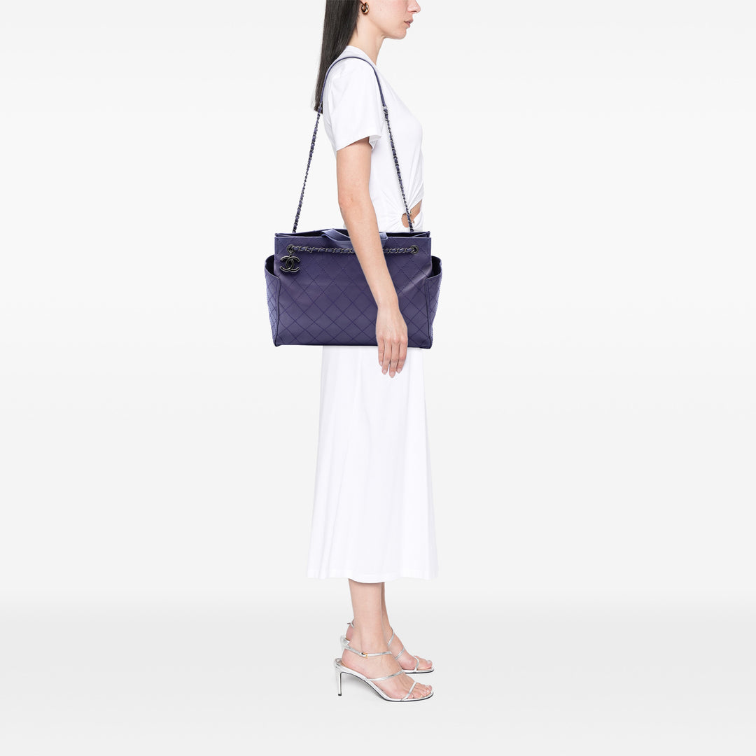 Chanel CC Matelassé Poche Cabas Grand Cuir de veau