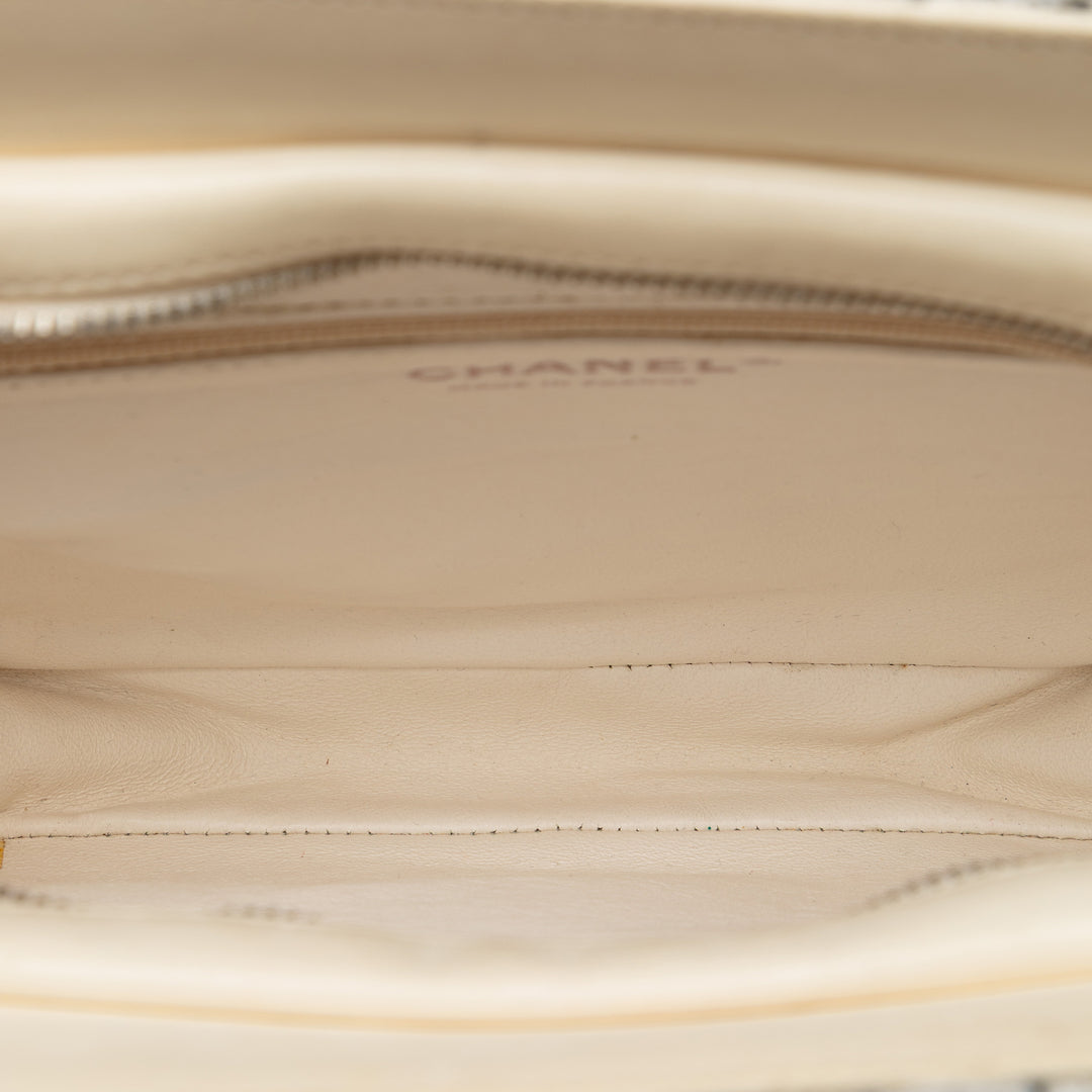 Chanel Tweed et Resin Zipped Shopping Sac