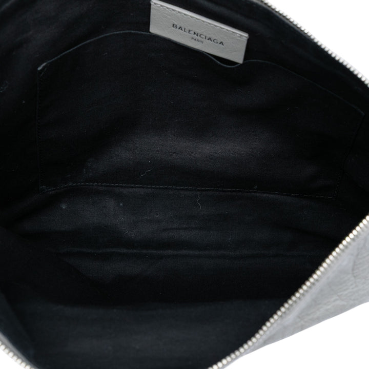 Balenciaga Cuir d’agneau Motocross Giant 12 Zip Around Flat Pochette