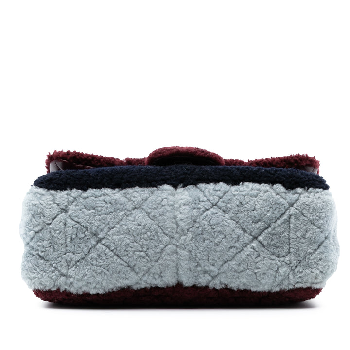 Chanel Medium Tricolor CC Quilted Shearling Simple rabat Rouge – GABY PARIS Authentique