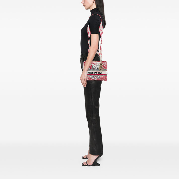Dior Sac à main DiorAmour brodé Royale Lady D-Lite Moyen Rouge – vue 6 – GABY PARIS