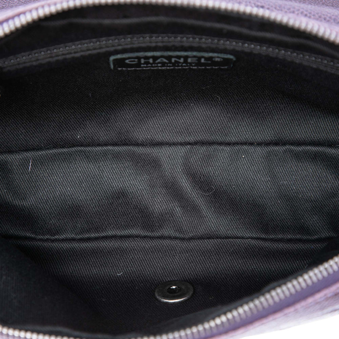 Chanel Medium Matelassé Iridescent Caviar Easy à rabat