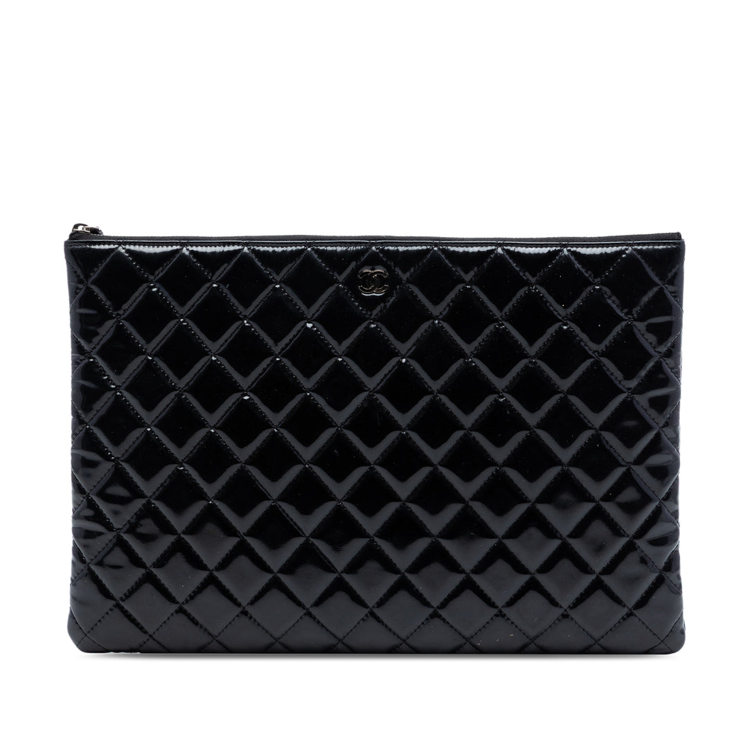 Chanel Large Matelassé Cuir verni O Étui Pochette