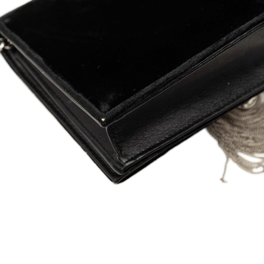 Cristal Kate Pompon Wallet on Chain Noir