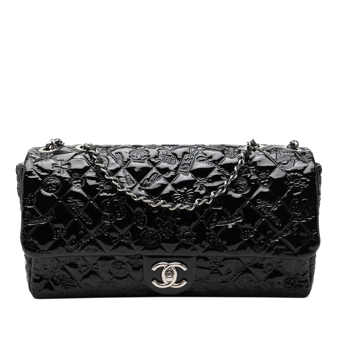 Chanel embossé Lucky Symbols à rabat Jumbo Noir – vue principale – GABY PARIS