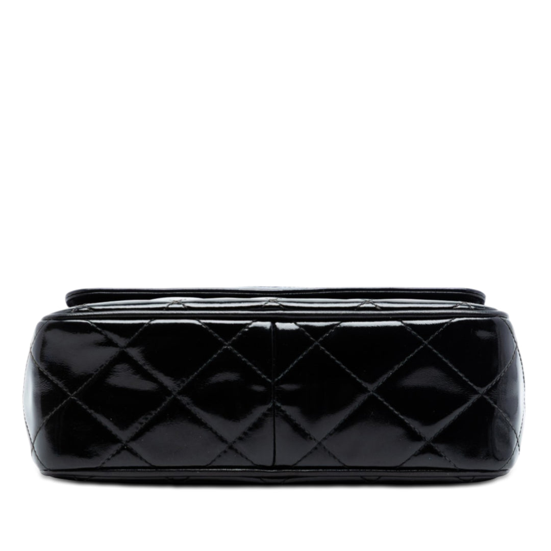 Chanel CC Matelassé Cuir verni Sac caméra