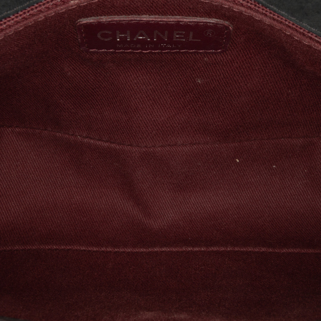 Chanel Chocolate Bar Iridescent Cuir de veau Bubble Flap Noir