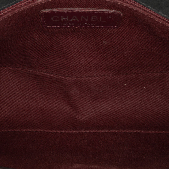 Chanel Chocolate Bar Iridescent Cuir de veau Bubble Flap Noir