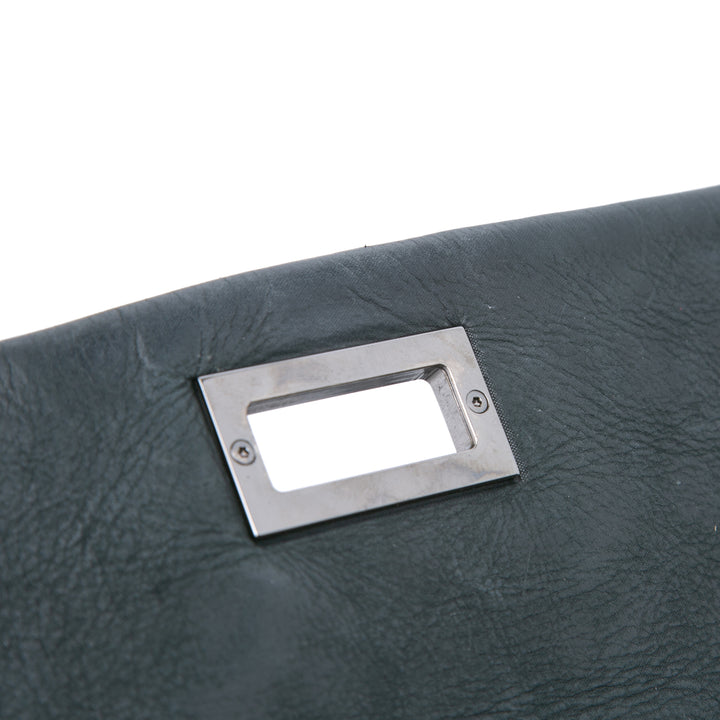 Chanel Chocolate Bar Iridescent Cuir de veau Bubble Flap Noir