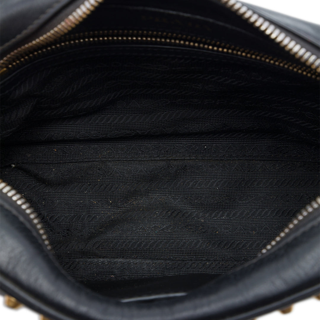 Prada City Veau clouté Sac caméra Cuir