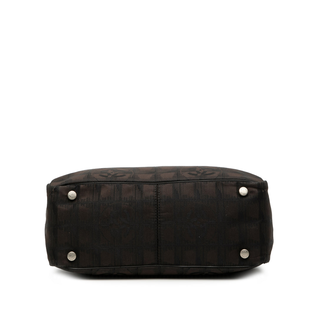 Chanel New Travel Line Nylon Cabas – GABY PARIS Authentique