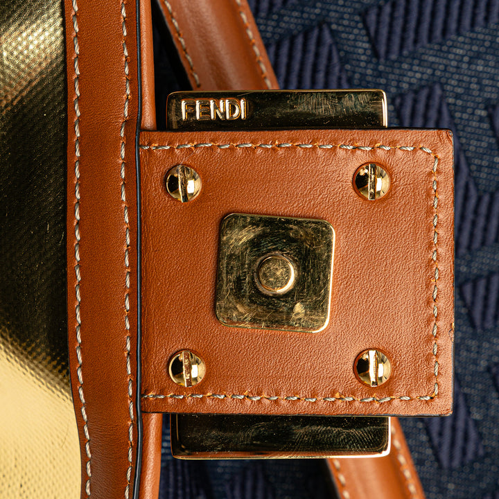 Fendi Zucca Embroidered Jean Baguette Sac cartable Bleu – GABY PARIS Authentique