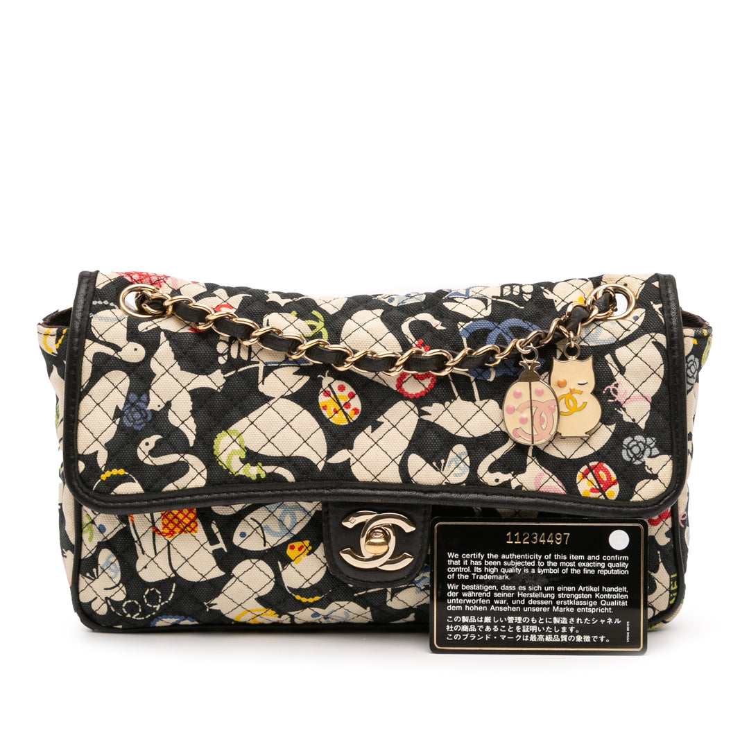 Chanel Medium Printed Toile Animals Simple rabat Noir – GABY PARIS Authentique