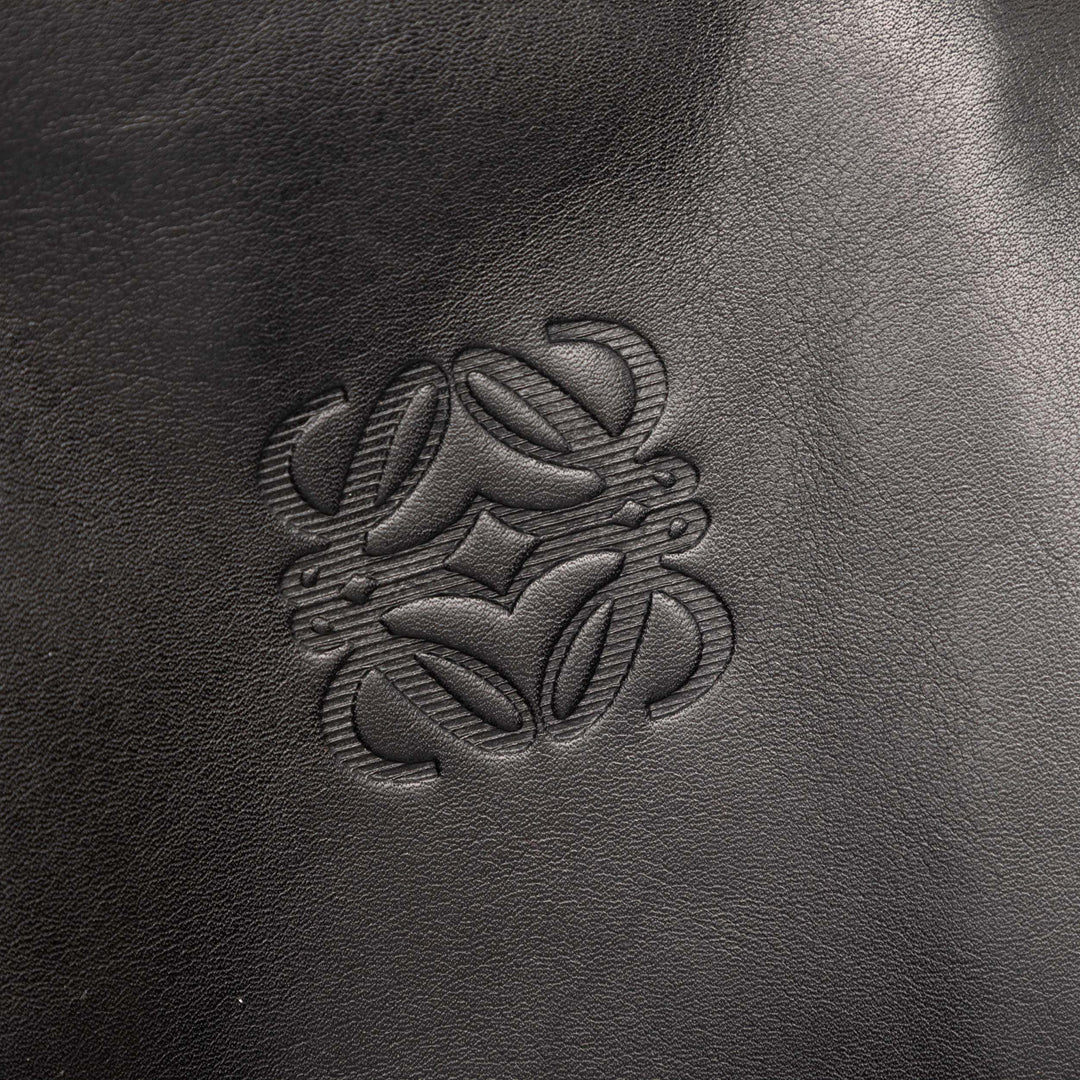 LOEWE Cuir Anagram Pochette